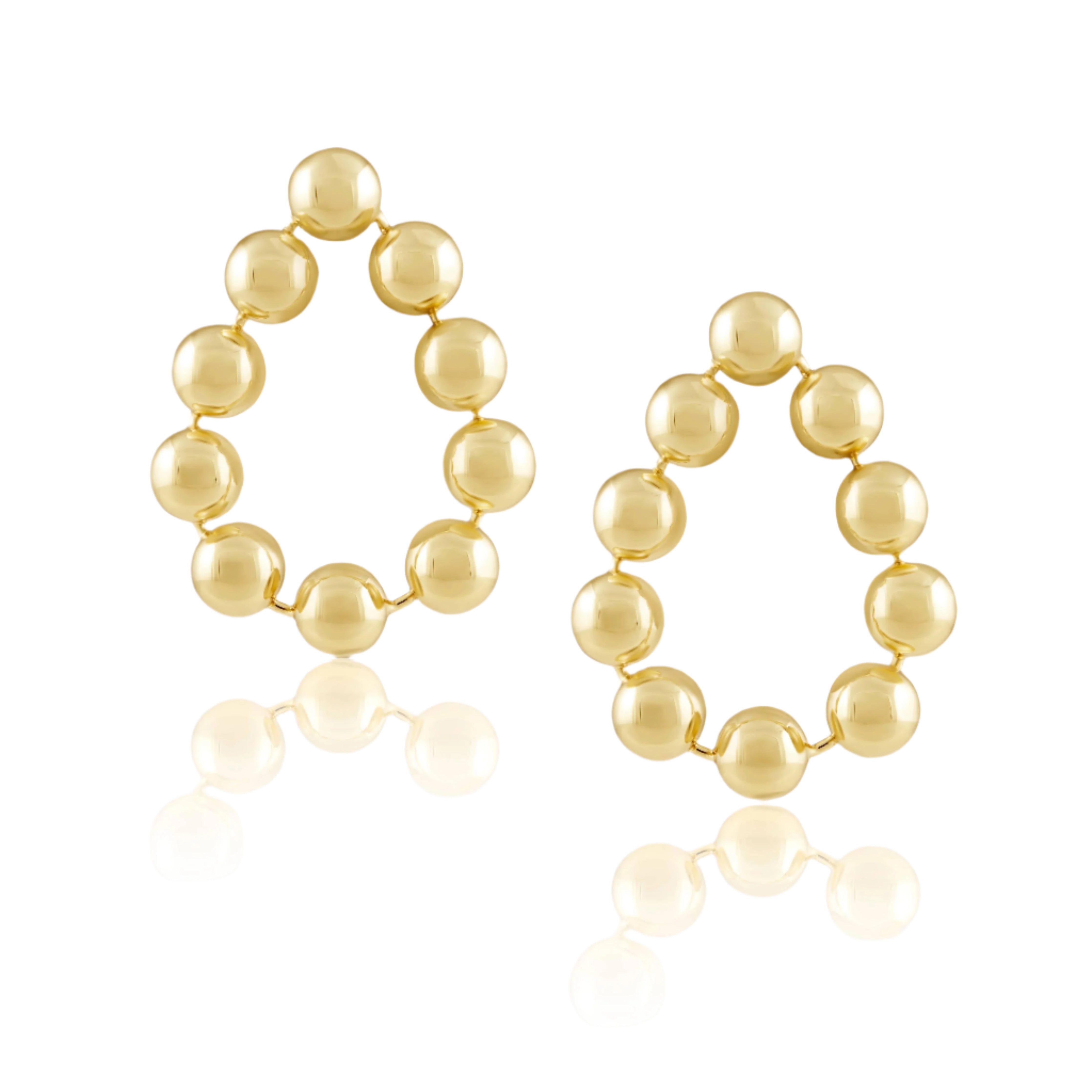 18K gold-plated, waterproof & hypoallergenic.