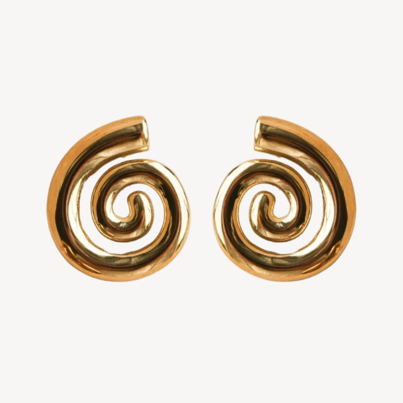 Conch Shell Earrings – 18K Gold Plated | Coastal-Inspired Jewellery