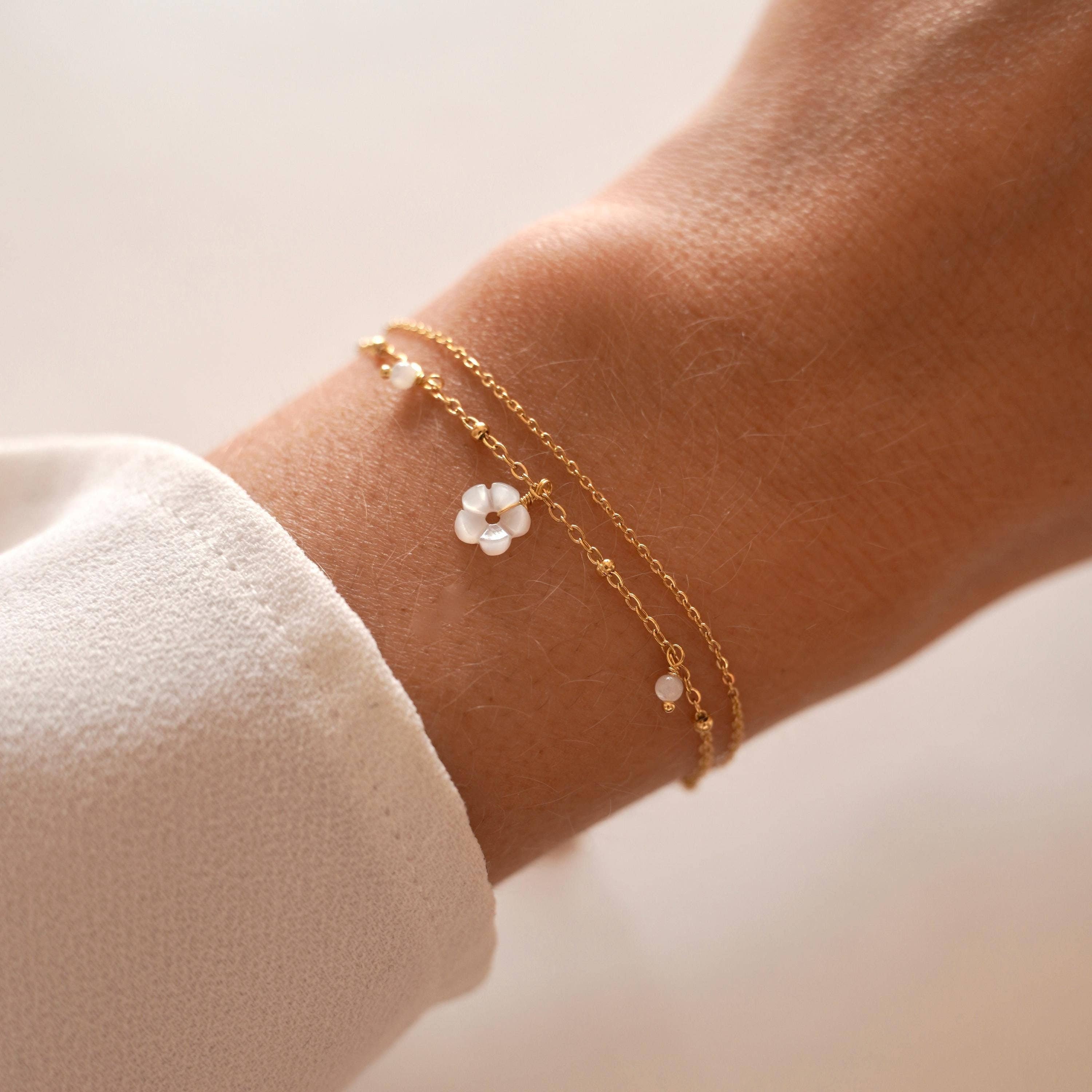  Gold Plated Pearl & Mother-of-Pearl Flower Bracelet. Hypoallergenic, tarnish-resistant