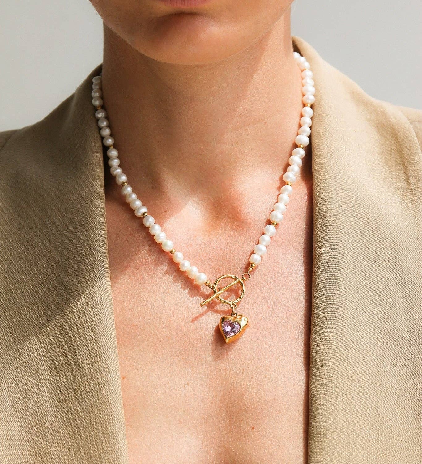 Golden Pearl Necklace – 18K Gold Plated, Elegant & Timeless