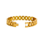 Link Chain Bracelet features a classic watch-link design in 18K gold-plated