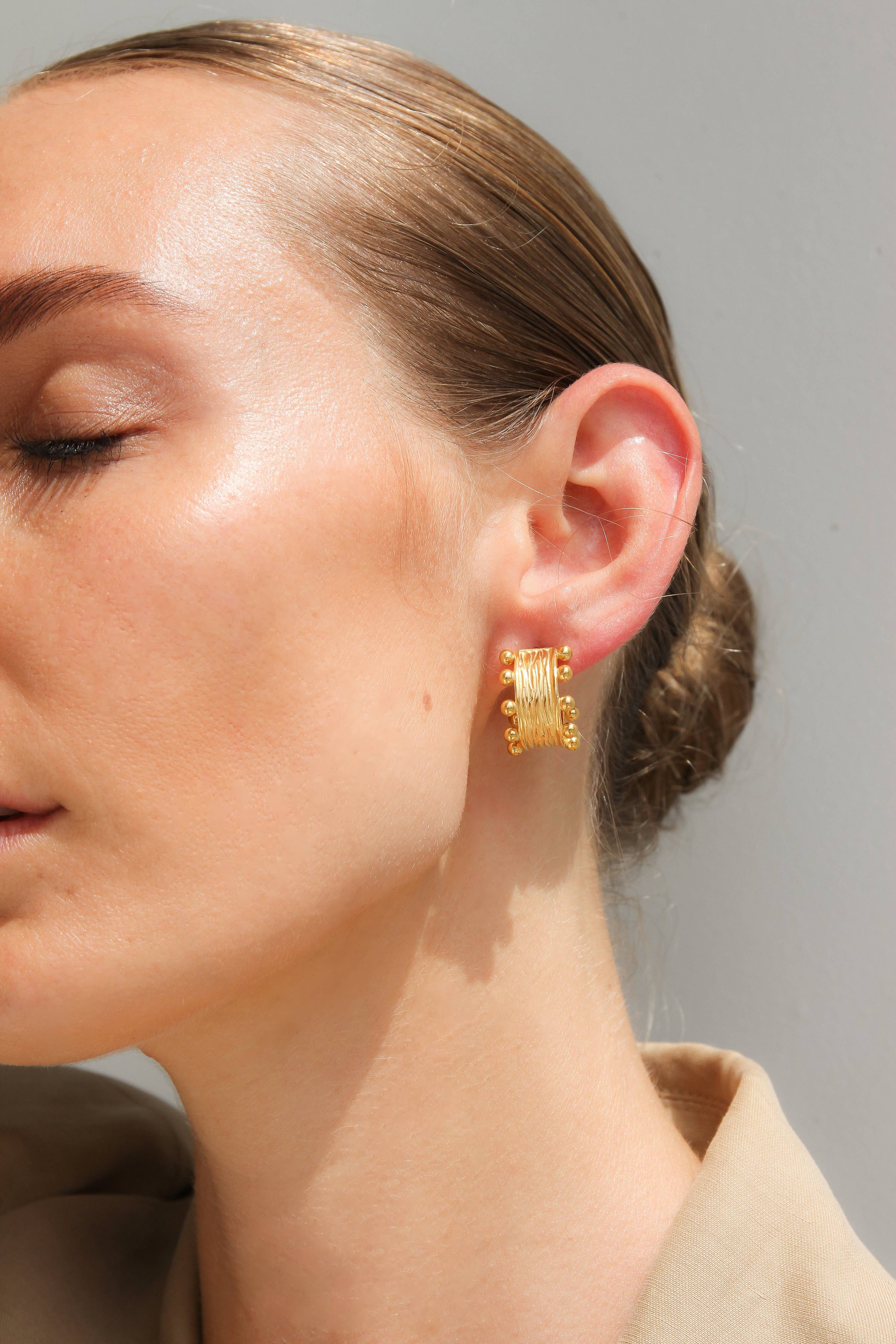 Nova Statement Hoop Earrings – 18K Gold Plated, Bold & Elegant